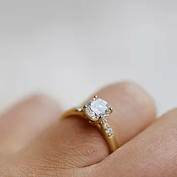 Bilde nummer 4 av Pan Jewelry, Ring i forgylt sølv med zirkonia