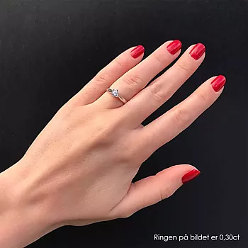Bilde nummer 2 av Pan Jewelry, Ingrid enstensring i 585 hvitt gull 0,30 ct