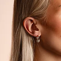 Bilde nummer 2 av Bennet øreringer i forgylt messing med zirkonia