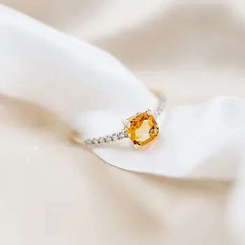 Bilde nummer 2 av Aurora diamantring i 585 gult gull med diamanter 0,10 ct og citrin