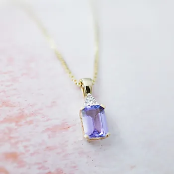 Bilde nummer 3 av Michelle smykke i 585 gult gull med diamant 0,05 ct og tanzanitt