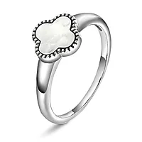 Kløver ring i 925 sølv med perlemor