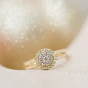 Bilde nummer 4 av Kelly diamantring i 585 gult gull 0,50 ct