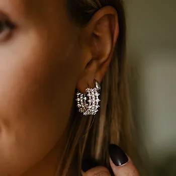 Bilde nummer 3 av Sprinkles øreringer i forsølvet messing med krystaller