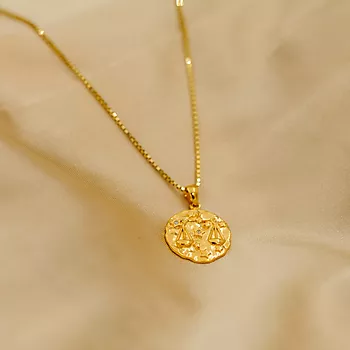 Bilde nummer 2 av Pan Jewelry, Smykke i 925 forgylt sølv med zirkonia og Vekten