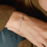 Bilde nummer 2 av Embrace armbånd i 925 sølv