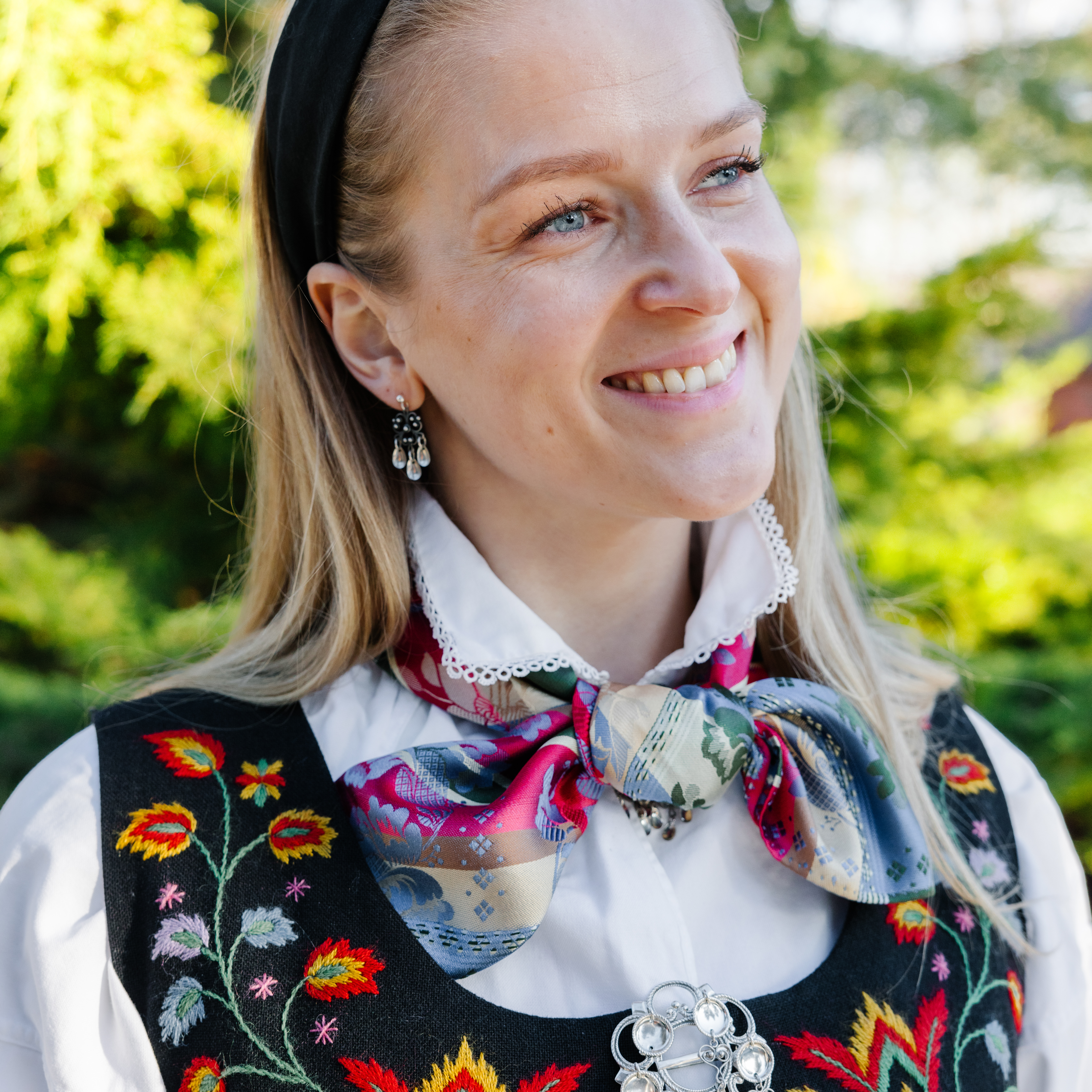 Bilde nummer 3 av Tyrihans, Gabriella silkeskjerf i 100% silke