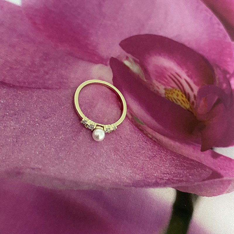 Bilde nummer 3 av Pan Jewelry, Ring i 925 forgylt sølv med perlemor