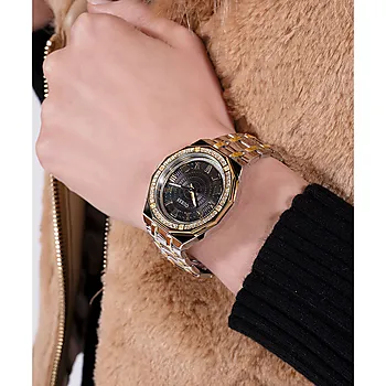 Bilde nummer 4 av Guess, Desire dameklokke med flerfarget stållenke