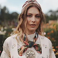 Bilde nummer 2 av Estelle 21 silkeskjerf i 100% silke