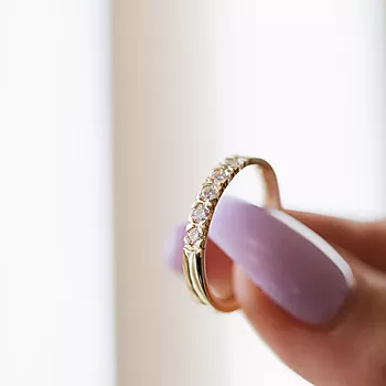 Bilde nummer 4 av Pan Jewelry, Lady alliansering i 585 gull med diamanter 0,25 ct TWSI