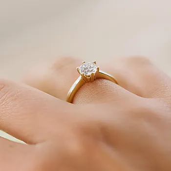 Bilde nummer 2 av Olivia diamantring i 585 gult gull 1,00 ct TWSI2