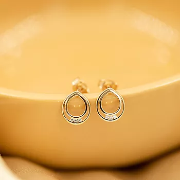 Bilde nummer 2 av Pan Jewelry, Øredobber i 585 gult gull med zirkonia