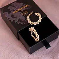 Bilde nummer 3 av Perledrøm øreringer i 925 forgylt sølv med ferskvannsperler