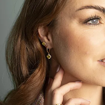 Bilde nummer 2 av Pan Jewelry, Øreringer i 585 gult gull med grønn zirkonia