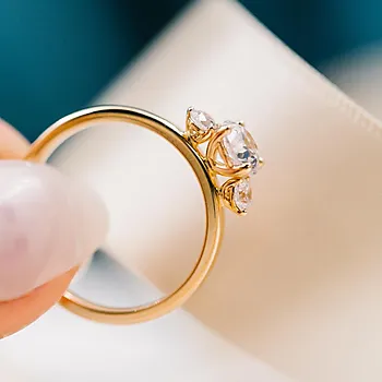 Bilde nummer 4 av Princess LAB diamantring i 585 gult gull 0,95 ct