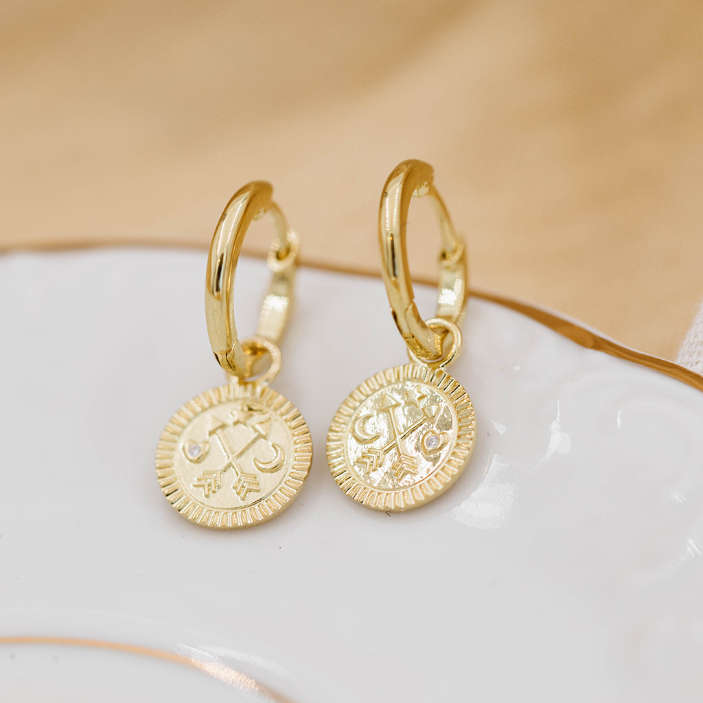 Bilde nummer 4 av Janne Formoe by Pan Jewelry, Øreringer i 925 forgylt sølv med zirkonia