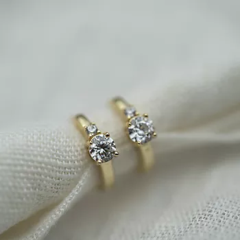 Bilde nummer 2 av Pan Jewelry, Øreringer i 925 forgylt sølv med zirkonia