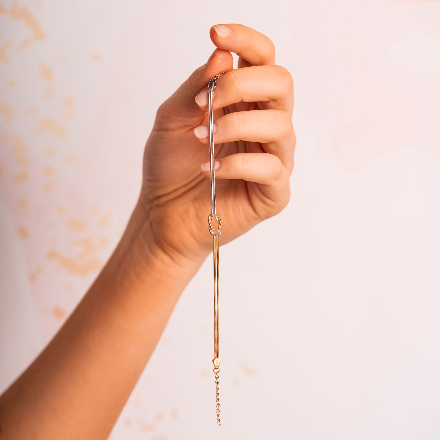 Bilde nummer 3 av Pan Jewelry, Armbånd i forgylt og rhodinert 925 sølv med evighetstegn