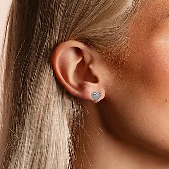 Bilde nummer 2 av Cute øredobber i messing med hjerte