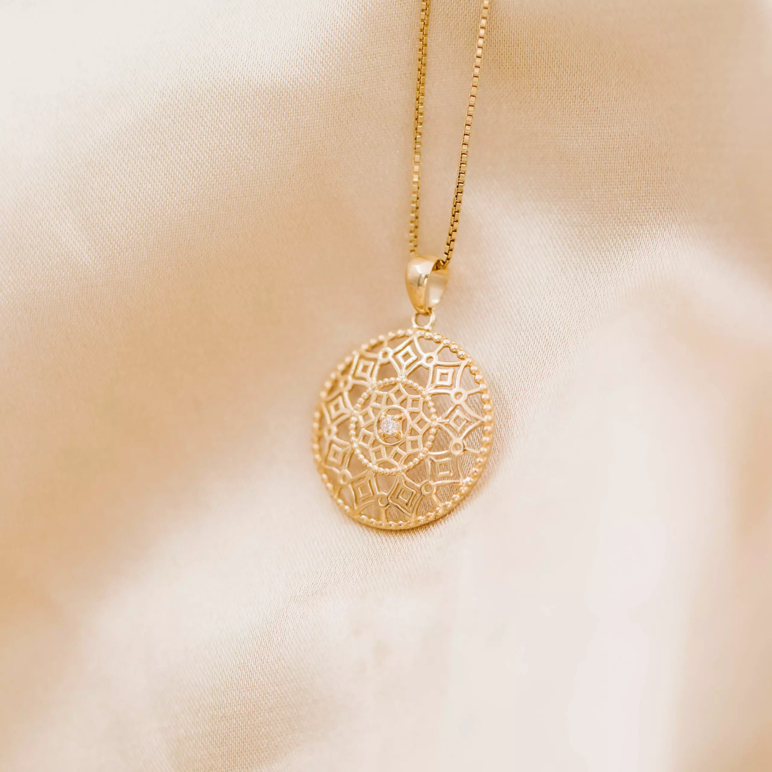 Bilde nummer 2 av Pan Jewelry, Anheng i 585 gult gull med zirkonia