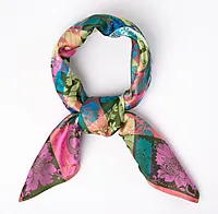 Estelle 27 silkeskjerf i 100% silke