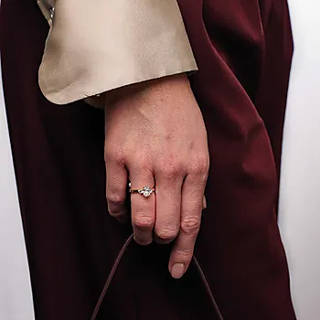 Bilde nummer 2 av Duchess LAB diamantring i 585 gult gull 1,55 ct