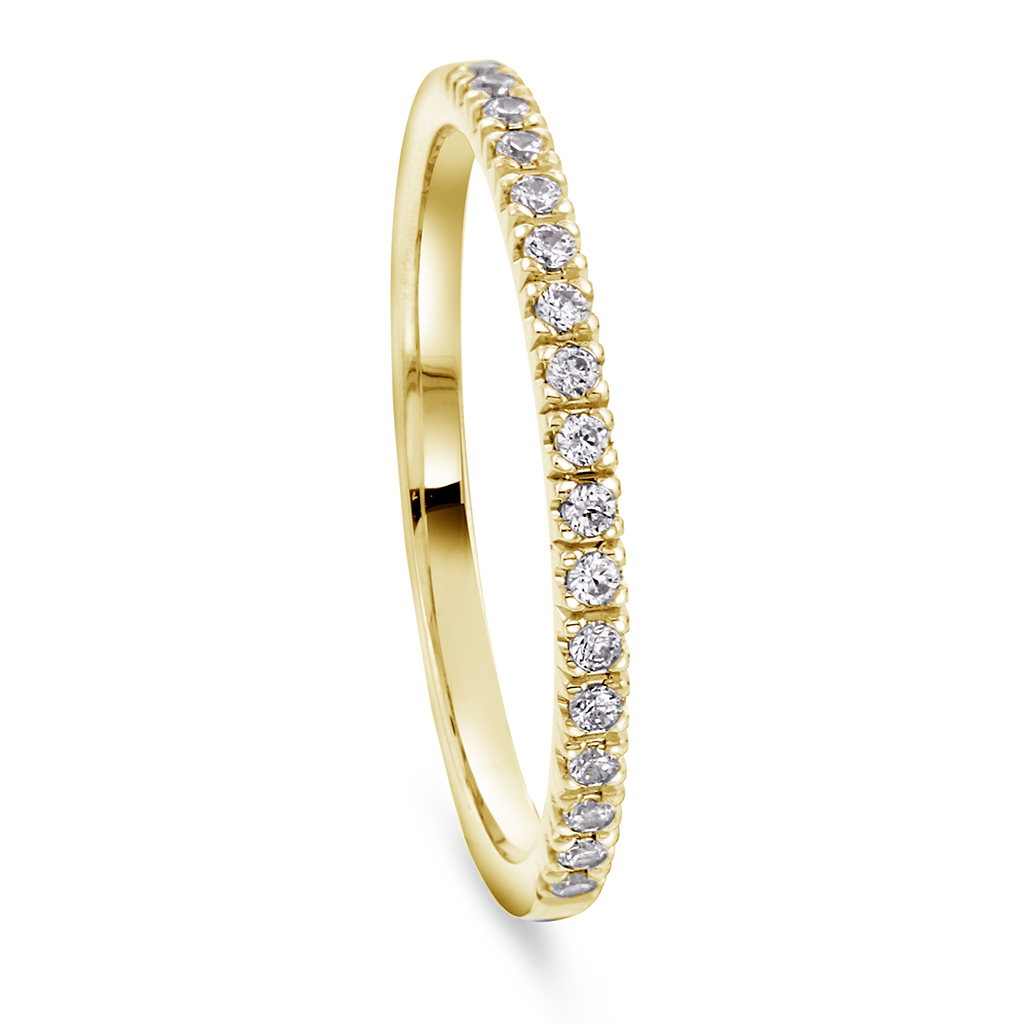 Moments by Pan Jewelry, Diamantring Promise i 585 gult gull 0,14 CT | 1,6 mm bredde