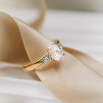 Bilde nummer 4 av Duchess LAB diamantring i 585 gult gull 1,55 ct