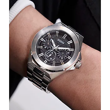 Bilde nummer 3 av Guess, Sport herreklokke med stållenke