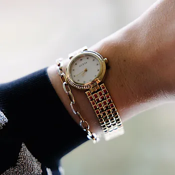 Bilde nummer 2 av Armbånd i 375 hvitt og gult gull