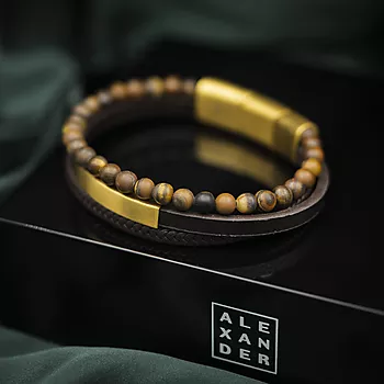 Bilde nummer 3 av Alexander, Armbånd i gullfarget stål med brunt skinn og tigerøye