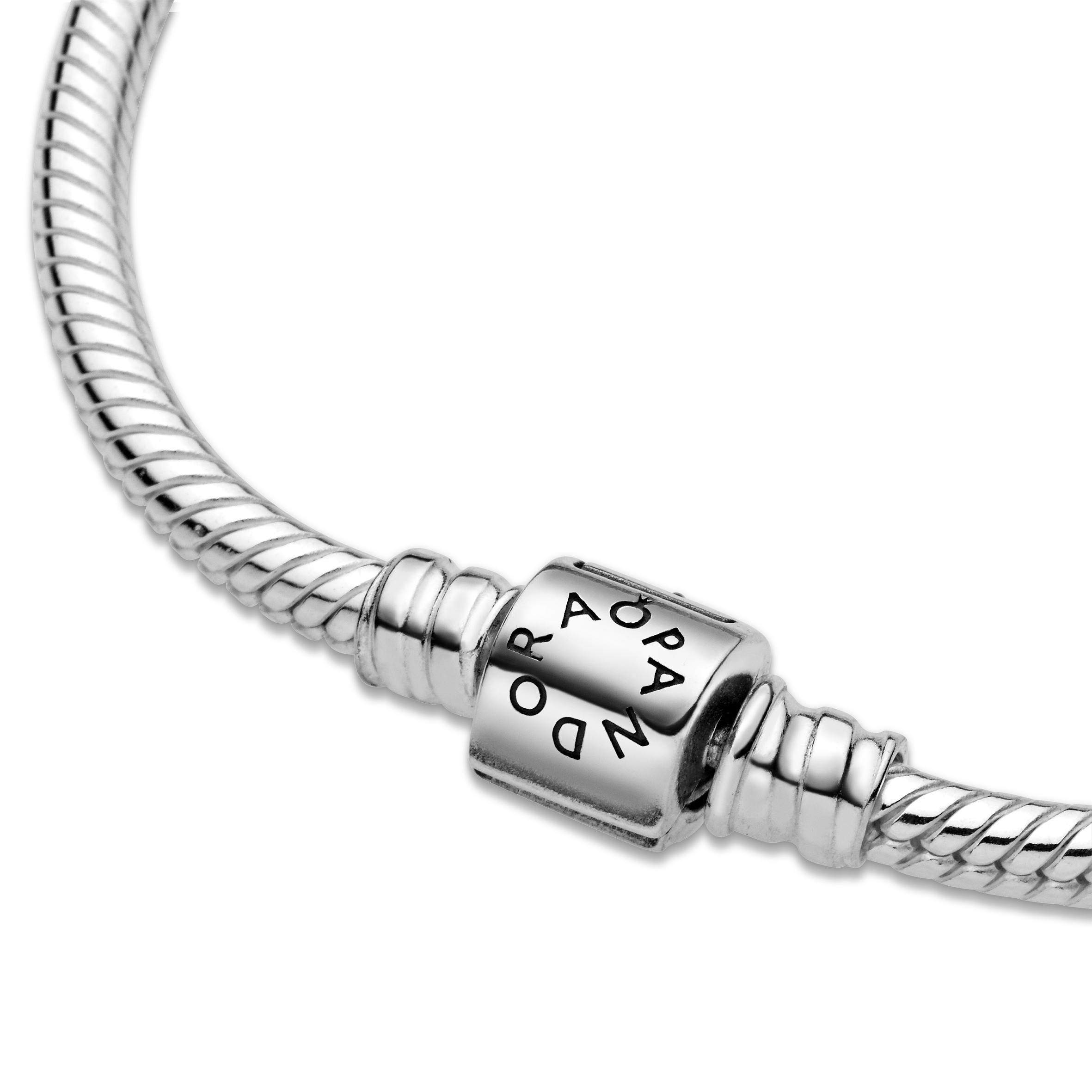 Bilde nummer 4 av Pandora Moments, Armbånd i 925 sølv med tønneformet klemme