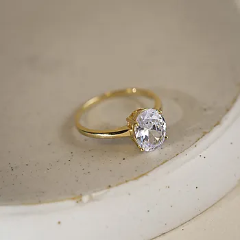 Bilde nummer 3 av Lyra ring i 925 forgylt sølv med zirkonia