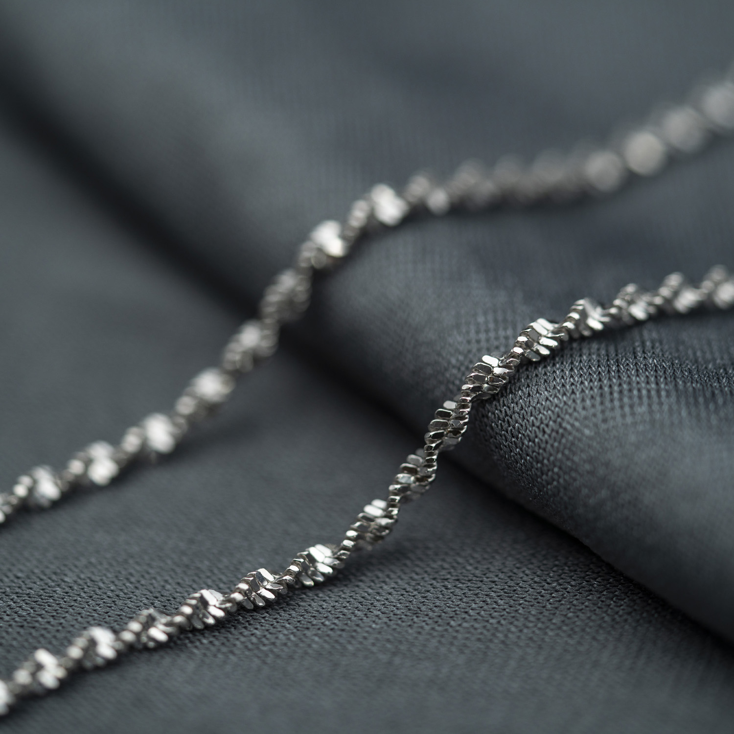 Bilde nummer 2 av Pan Jewelry, Tvunnet kjede i 925 sølv 2,7 mm, 50 cm