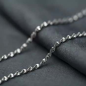 Bilde nummer 2 av Pan Jewelry, Tvunnet kjede i 925 sølv 2,7 mm, 50 cm