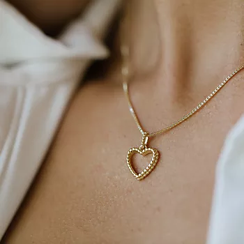 Bilde nummer 3 av Pan Jewelry, Hjertesmykke i 925 forgylt i sølv