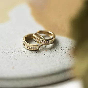 Bilde nummer 4 av Pan Jewelry, Øreringer i 585 gult gull med zirkonia