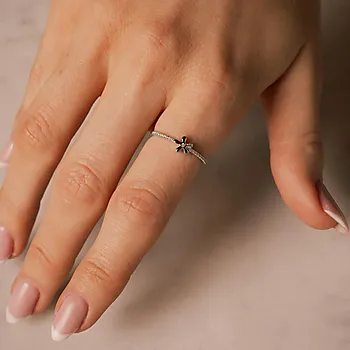 Bilde nummer 2 av Bloomie ring i 925 sølv