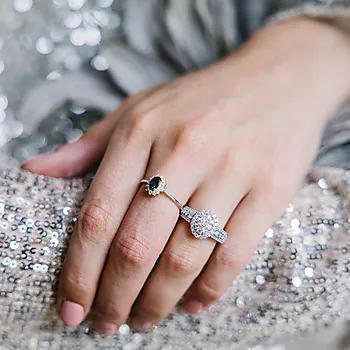 Bilde nummer 2 av Alexandra diamantring i 585 hvitt gull 1,12 ct