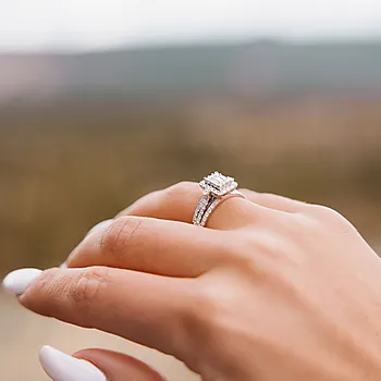 Bilde nummer 2 av Elizabeth Diamantring i 585 hvitt gull 1,00 ct
