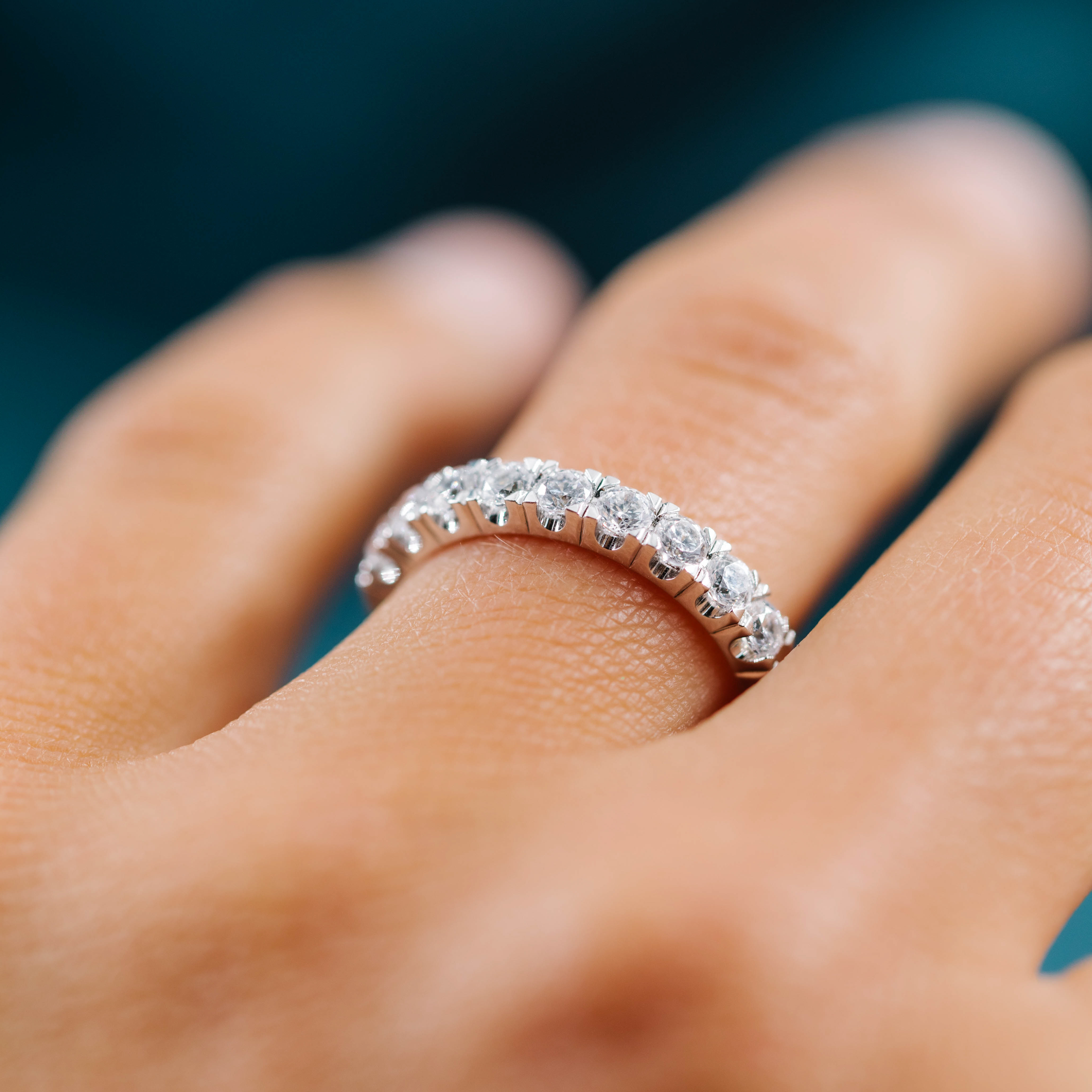 Bilde nummer 2 av Moments by Pan Jewelry, Diamantring Unite i 585 hvitt gull 0,81 CT | 3,2 mm bredde