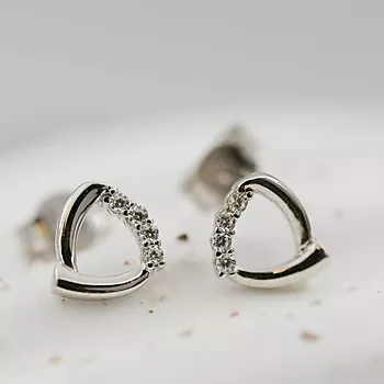 Bilde nummer 3 av Pan Jewelry, Øredobber i 585 hvitt gull med zirkonia