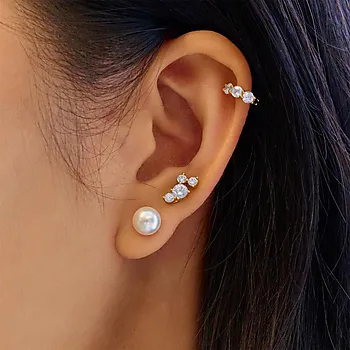 Bilde nummer 3 av Øredobber i 925 forgylt sølv med skjellperler