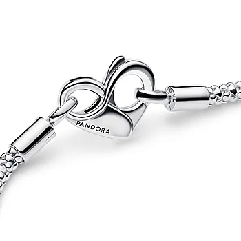 Bilde nummer 4 av Pandora Moments, Armbånd i 925 sølv med nagler og hjerte