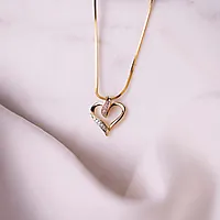 Bilde nummer 3 av Diamantanheng i 585 gult gull 0,05 ct