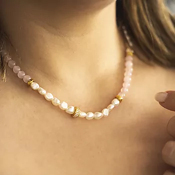 Bilde nummer 4 av Pan Jewelry, Smykke i forgylt 925 sølv med ferskvannsperle