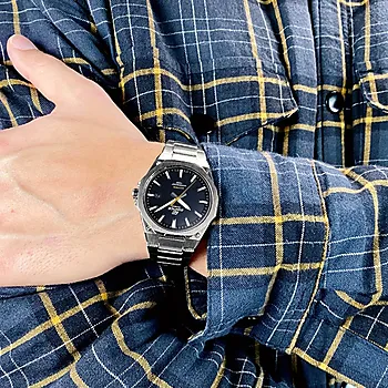 Bilde nummer 2 av Edifice herreklokke i stål