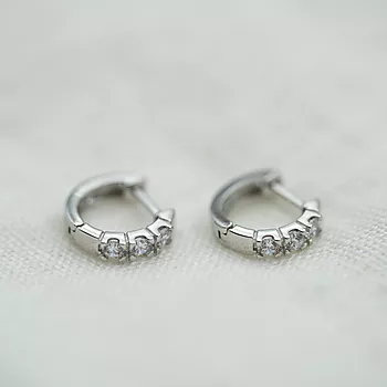 Bilde nummer 3 av Pan Jewelry, Øreringer i 925 sølv med zirkonia