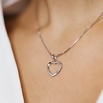 Bilde nummer 3 av Pan Jewelry, Hjertesmykke i 925 sølv med zirkonia